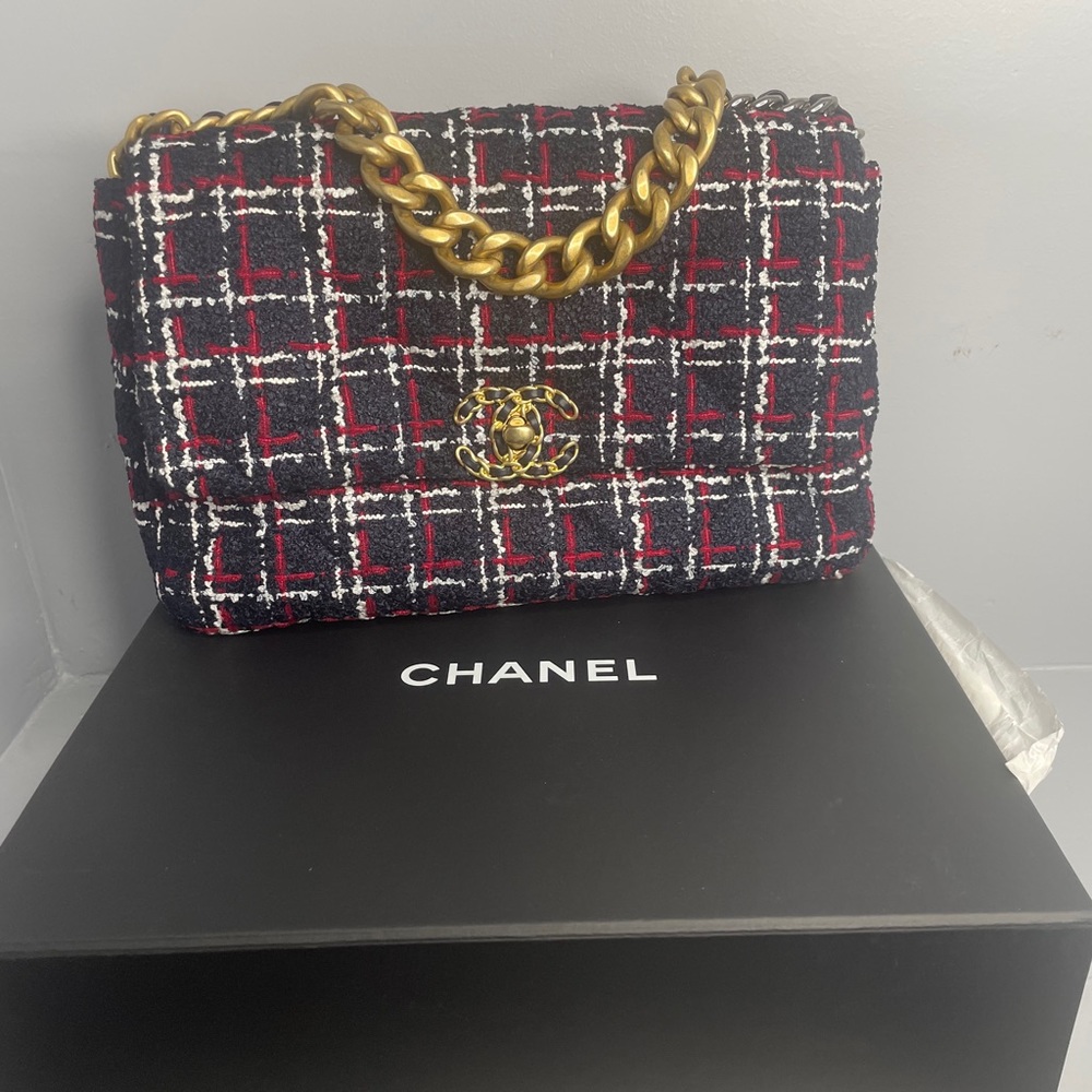 ❌SOLD❌Chanel 19 Tweed in Red and Blue